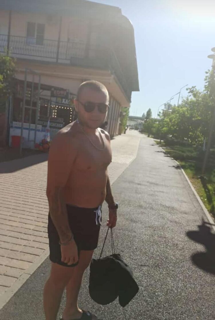  53205367  , 38 ,    --