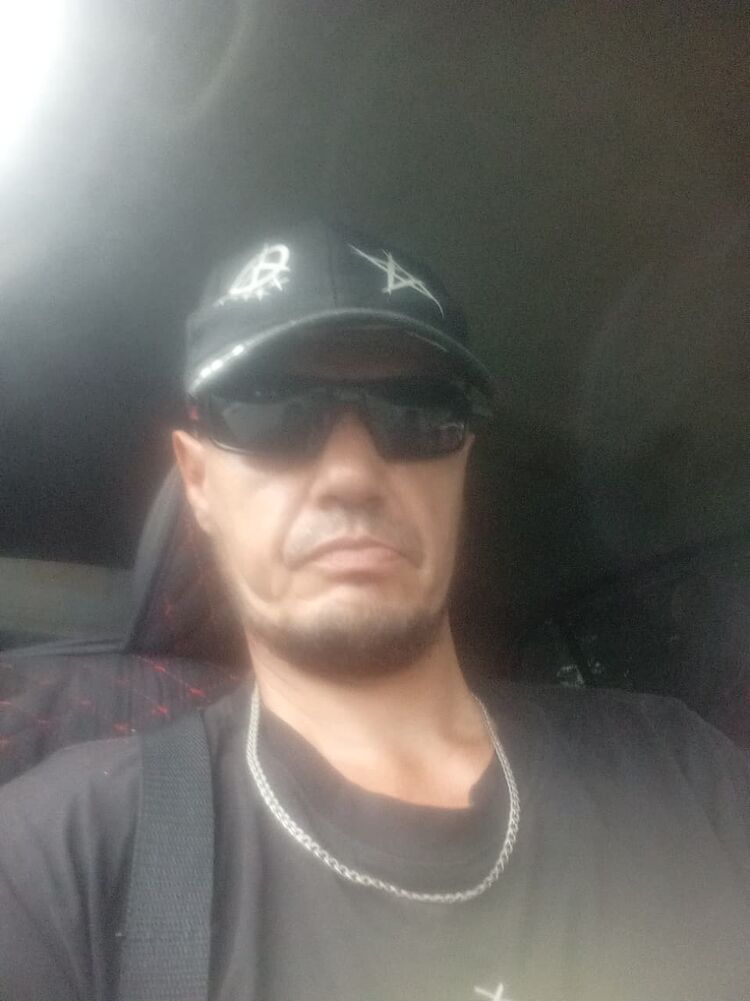  54536727  Slava, 42 ,    