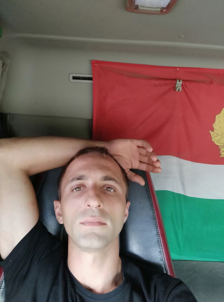 ���� 53158057 ������� �����, 33 ����, ���� ���������� � ������