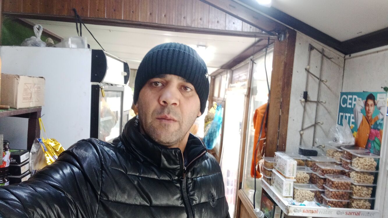  48325847  Faiq, 40 ,    