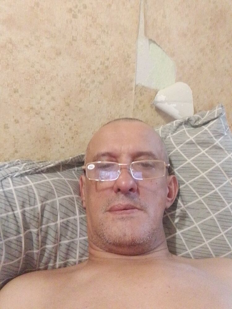  47115117  , 52 ,    