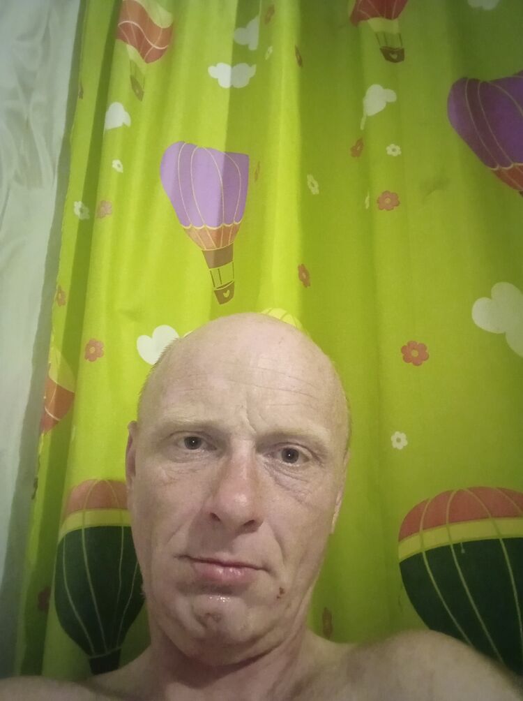  28270047  , 44 ,    