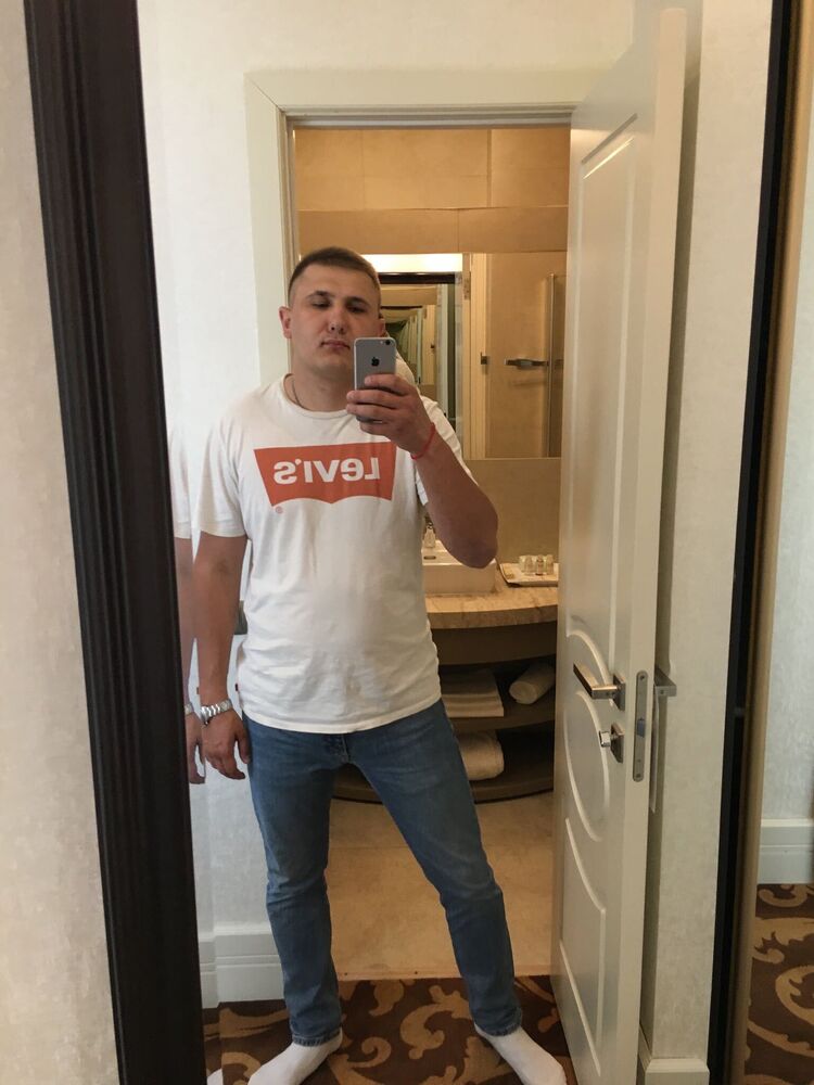  ,   Gennady, 32 ,   ,   