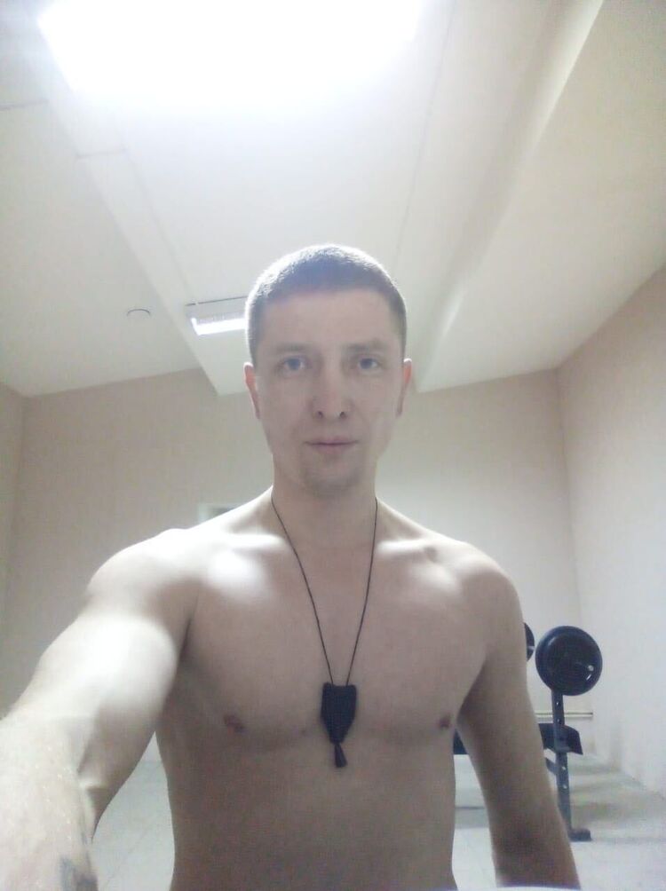  31838157  , 34 ,    