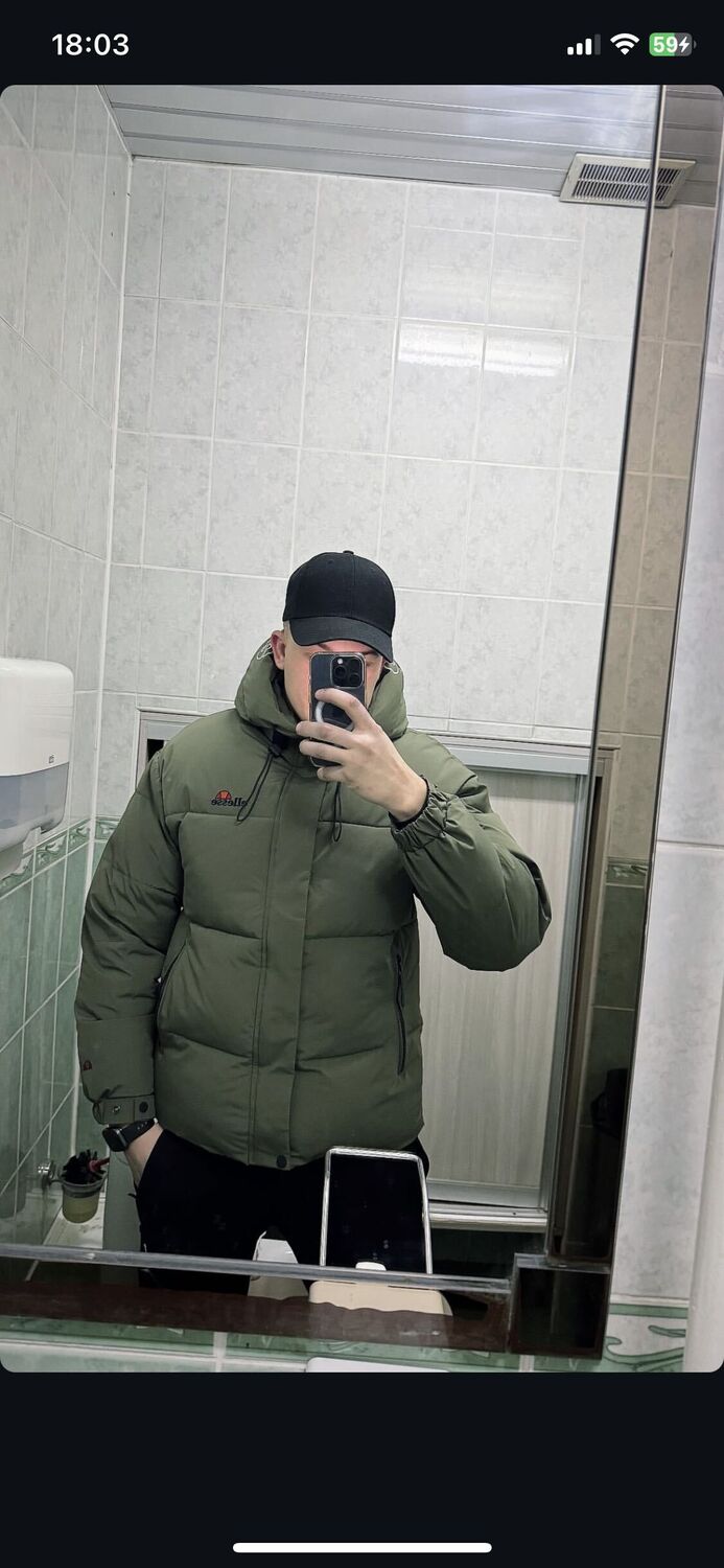  48233527  , 25 ,    