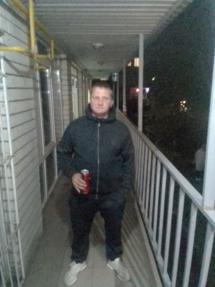  37026107  , 36 ,    --