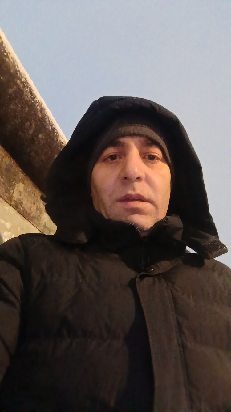 49031167  , 42 ,    
