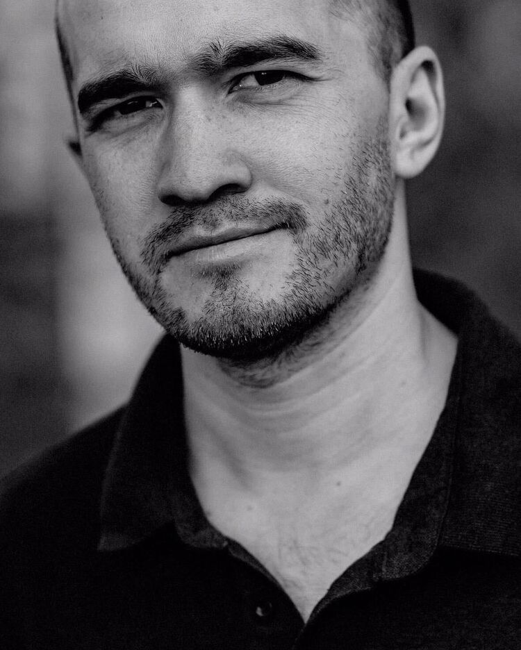 ���� 28168237 ������� �����, 33 ����, ���� ���������� � ������