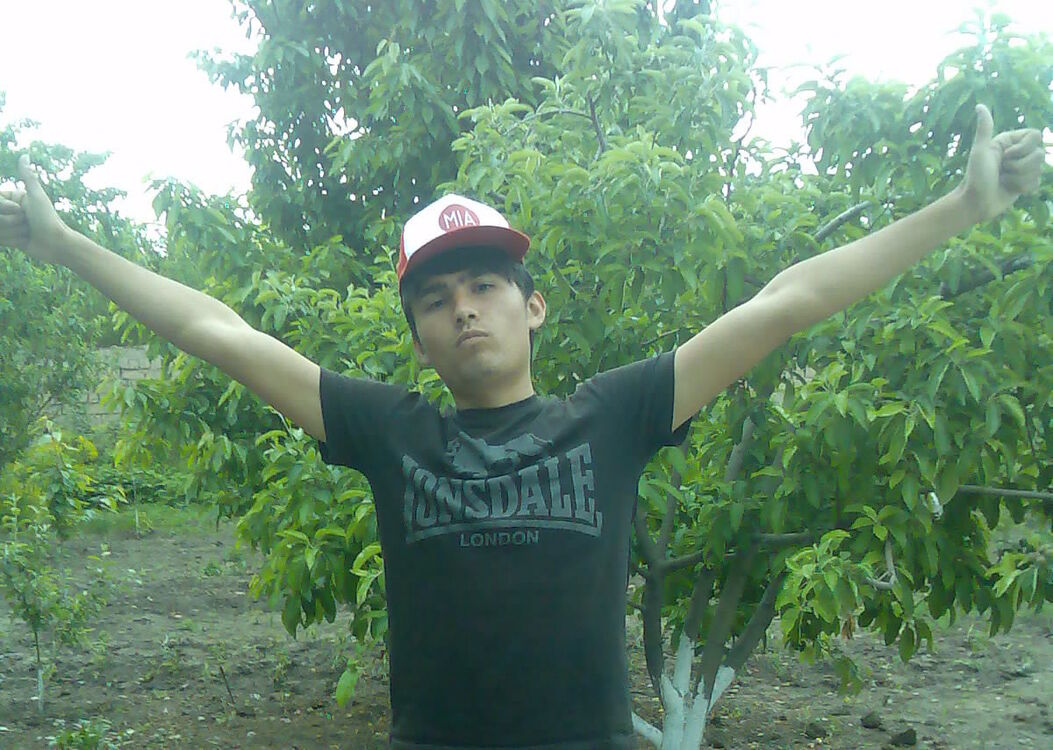  ,   Elbek, 29 ,   ,   , c 