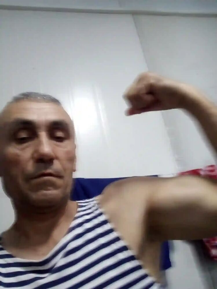  40165487  Bekmirza, 55 ,    