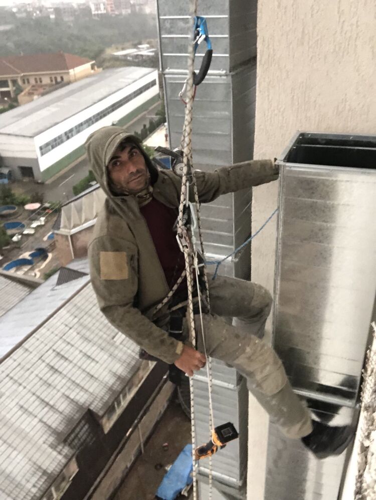  ,   Aleks, 40 ,   c 