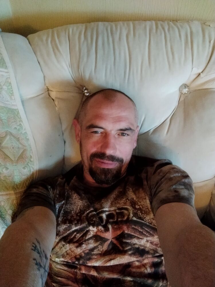  ,   Evgen, 45 ,   ,   , c 