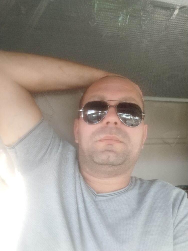  48753977  , 37 ,    