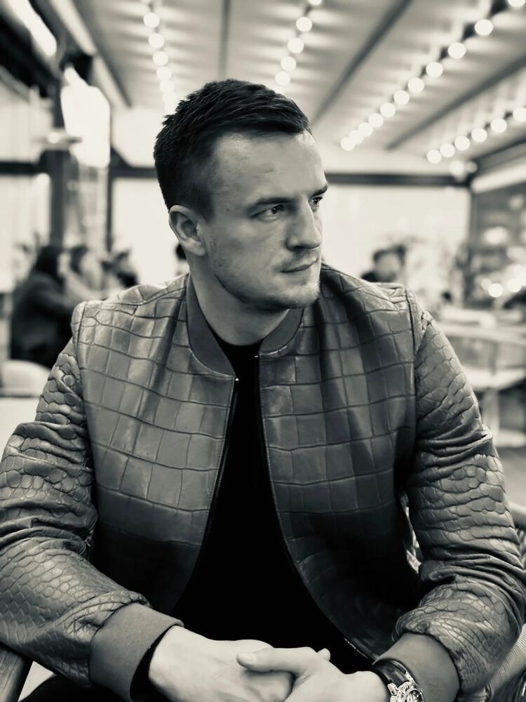 ���� 48792917 ������� �����, 37 ���, ���� ���������� � ������