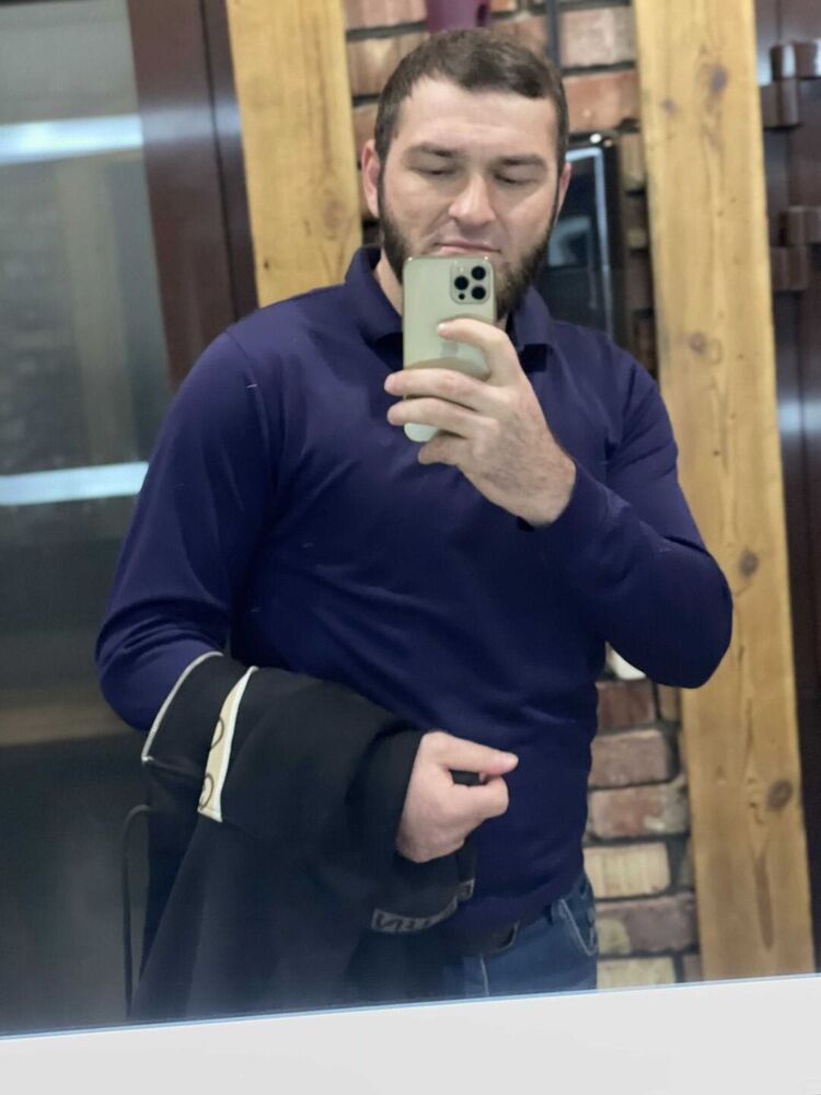  25789647  , 32 ,    