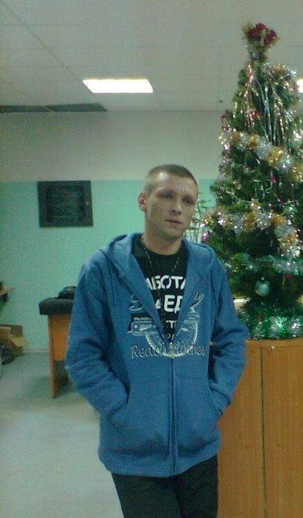  4101127  , 44 ,    -