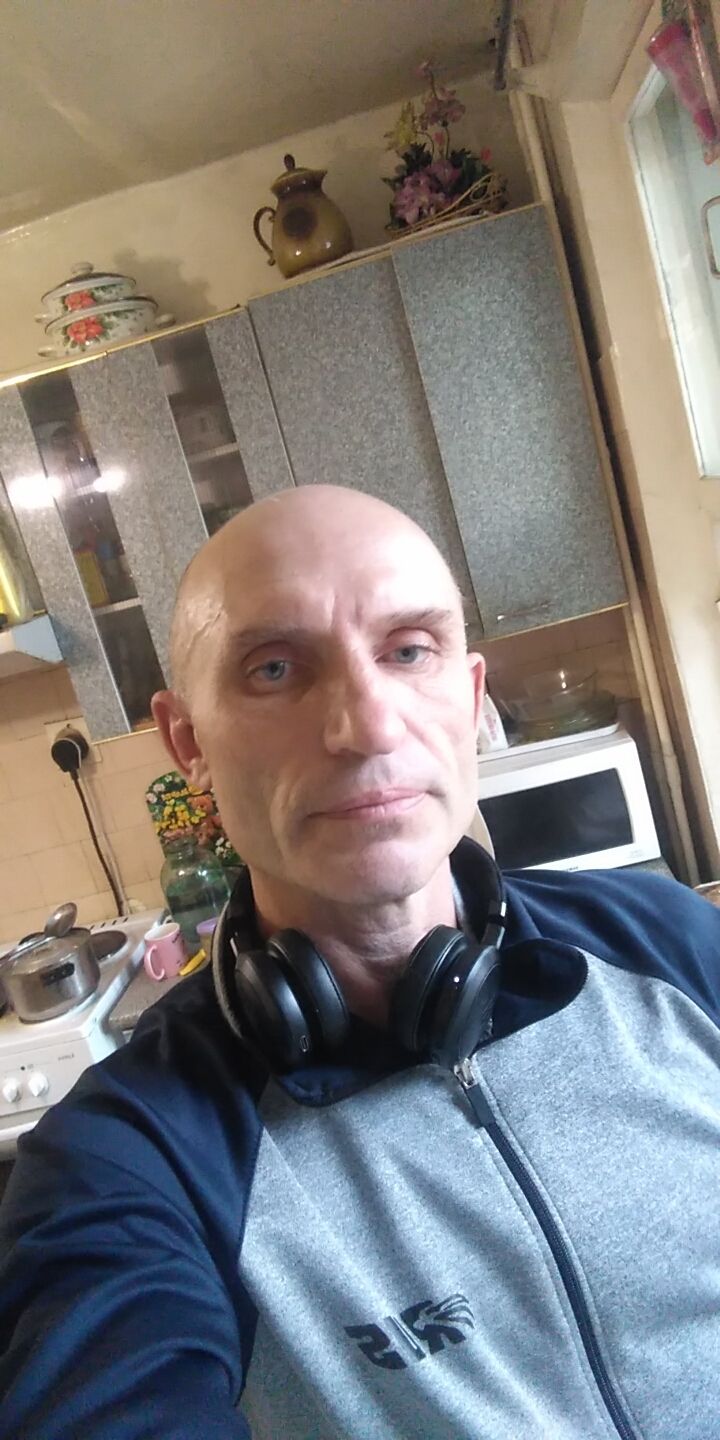  24342697  , 50 ,    