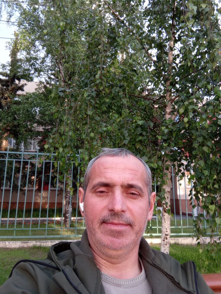  52835667  , 43 ,    