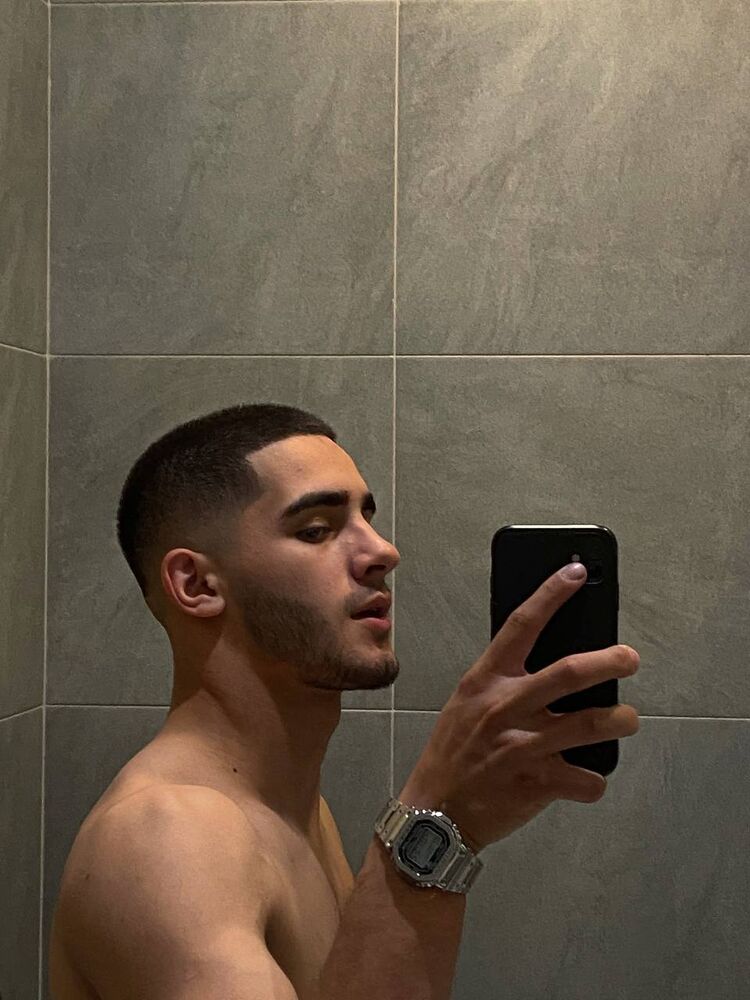  49560867  , 35 ,    