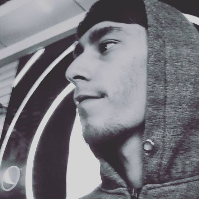  46723347  , 27 ,    