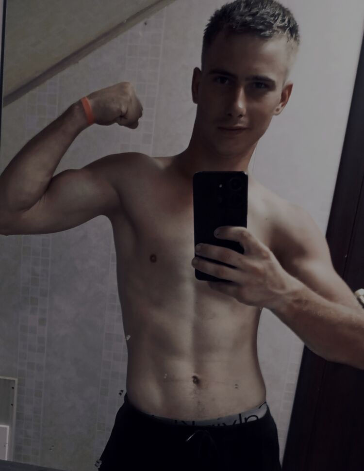  52626537  LOPDLuigi, 29 ,    