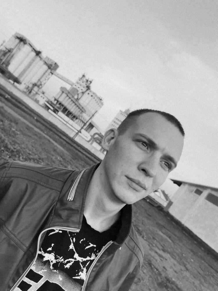  28951997  Artem, 30 ,    