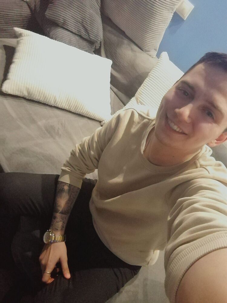  27062647  , 30 ,    -