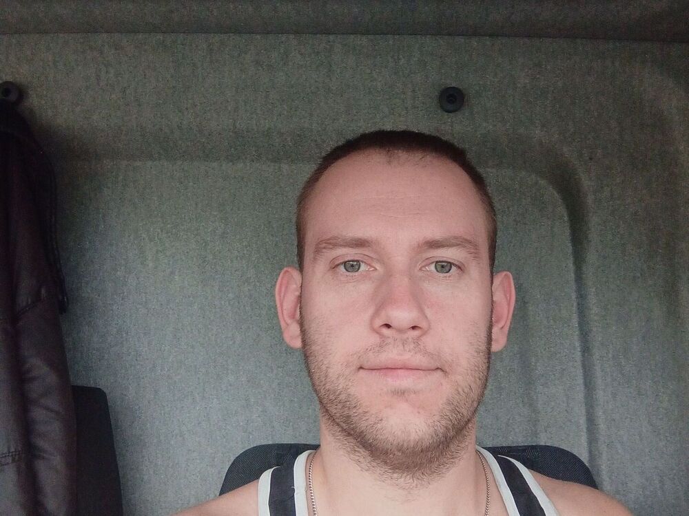  35747287  , 32 ,    
