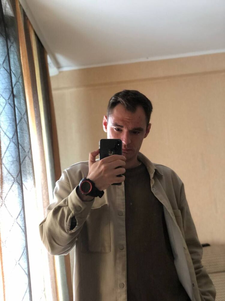  ,   Alex, 29 ,   ,   , c , 