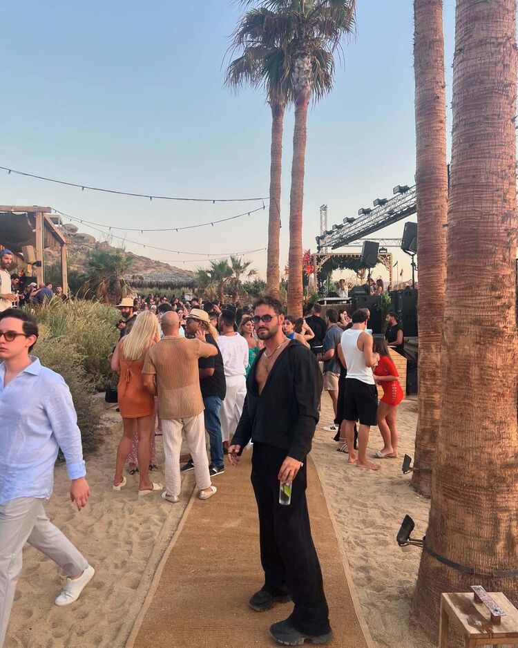  54131887  , 36 ,    -