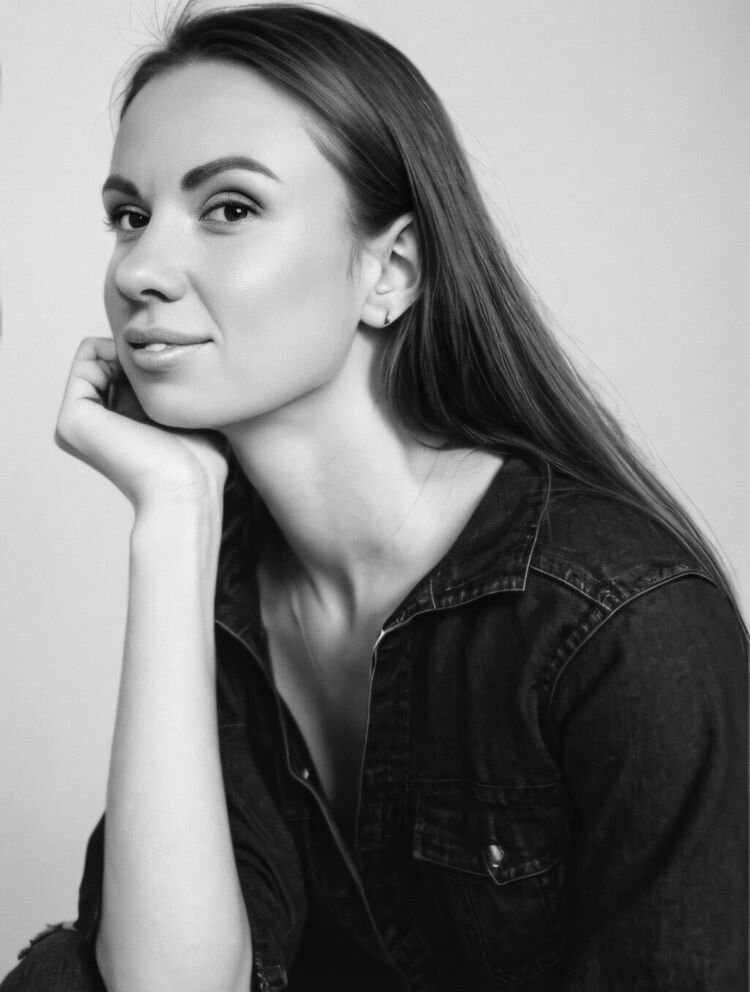  49307347  Anastasiya, 35 ,    