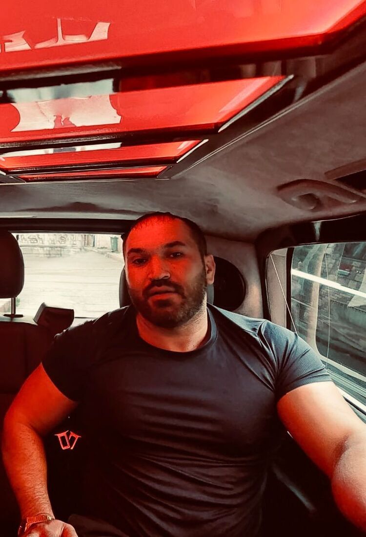  53530627  Ruslan, 35 ,    