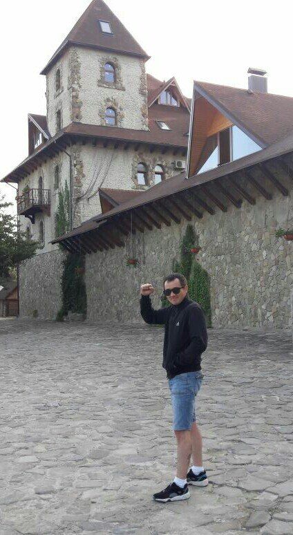  ,   Albert, 43 ,   ,   , c 