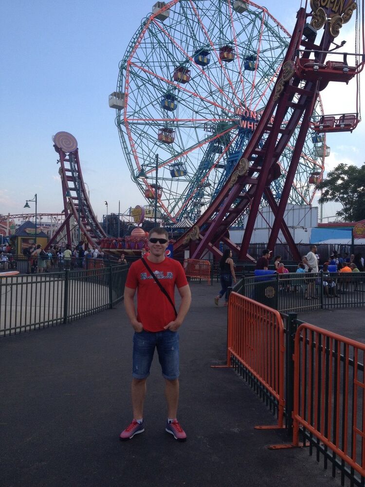  6315887  MihailPetrov, 37 ,    New York City