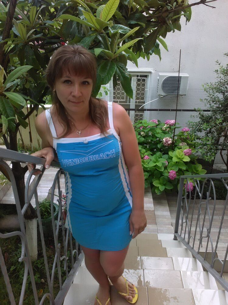  7856567  Nadusha, 49 ,    