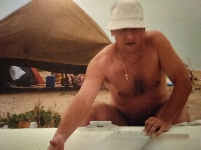  ,   Aleks, 99 ,   ,   