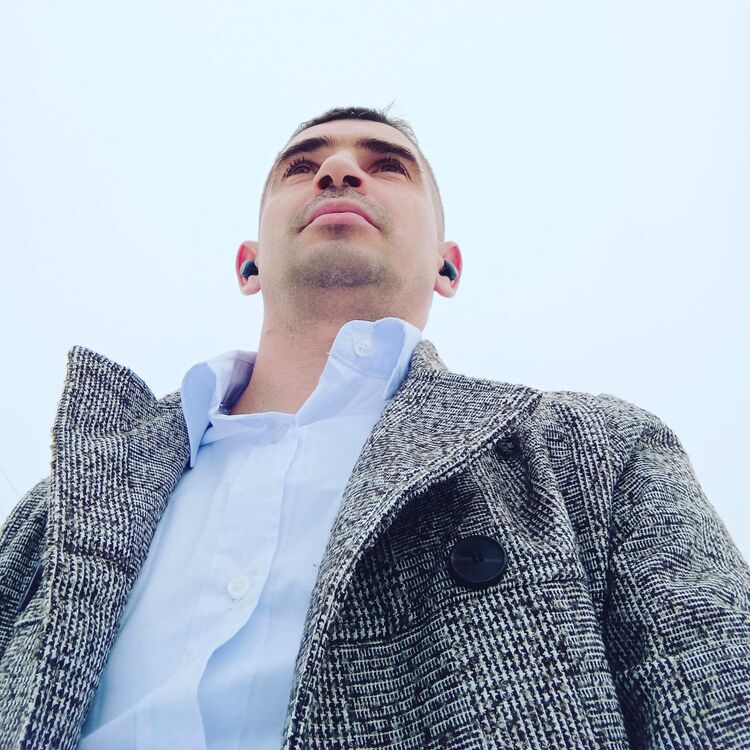  32774677  Dima, 36 ,    