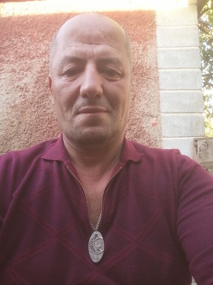  37969087  , 46 ,    