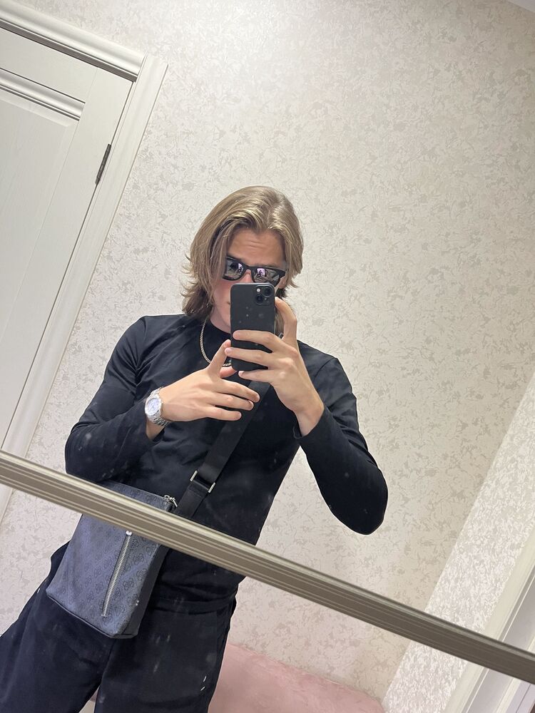  48718537  , 18 ,    