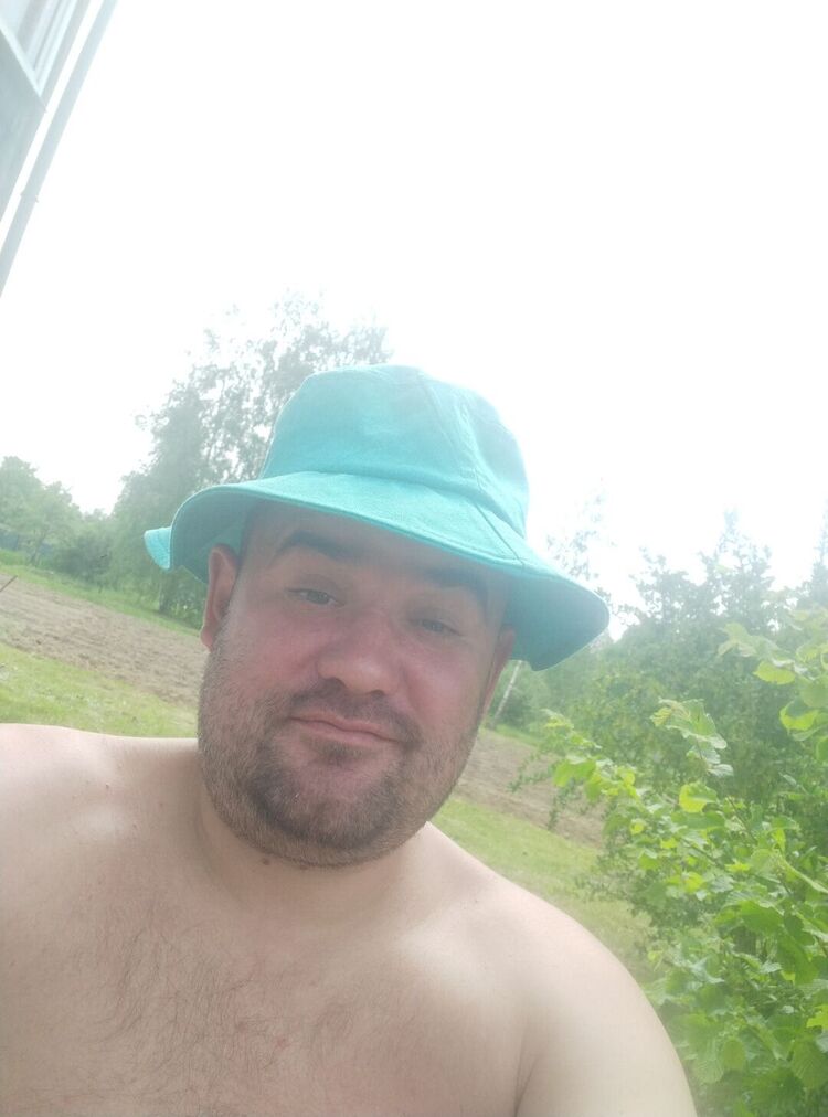  53089067  , 42 ,    