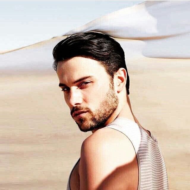  51569237  Leo, 35 ,    Palais-Bourbon