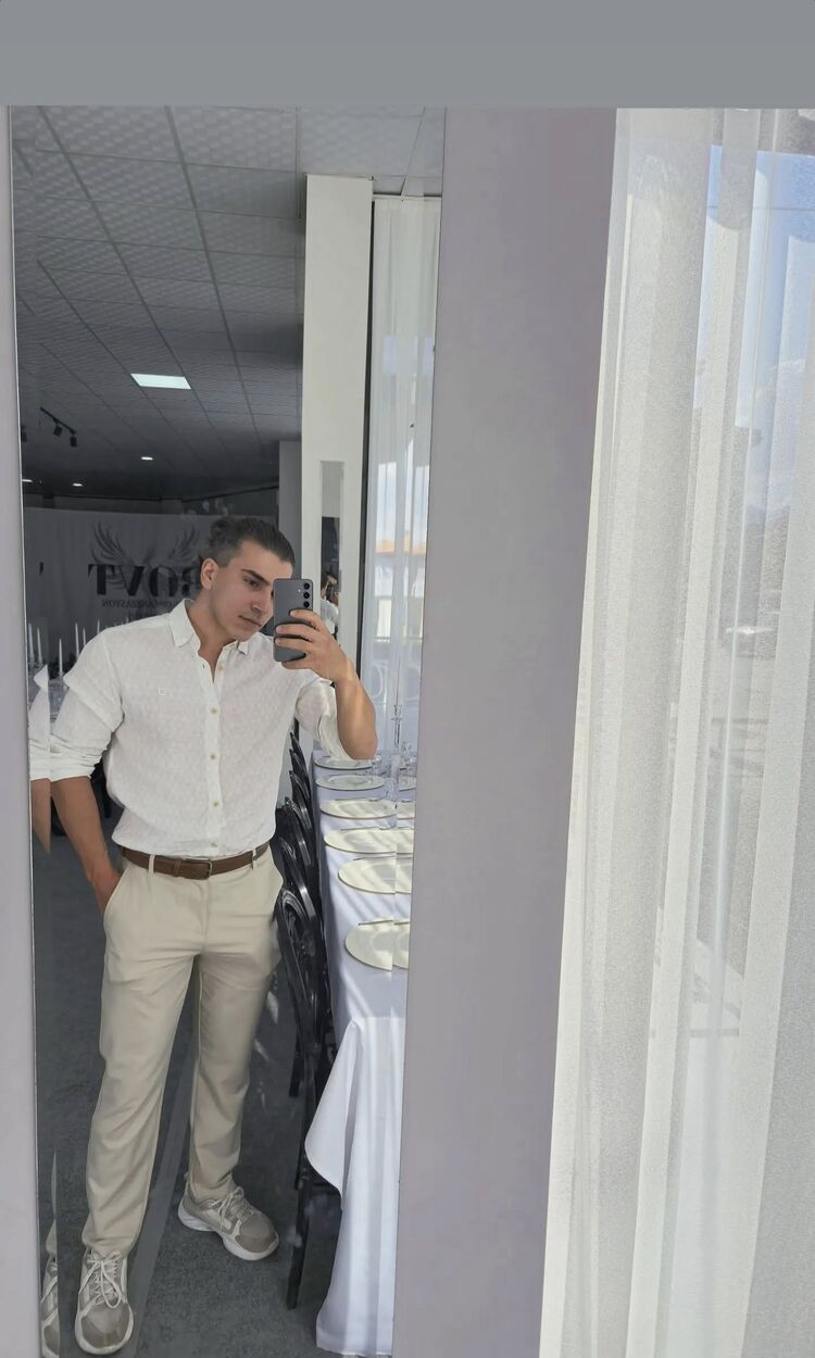  ,   Halil, 23 ,   ,   