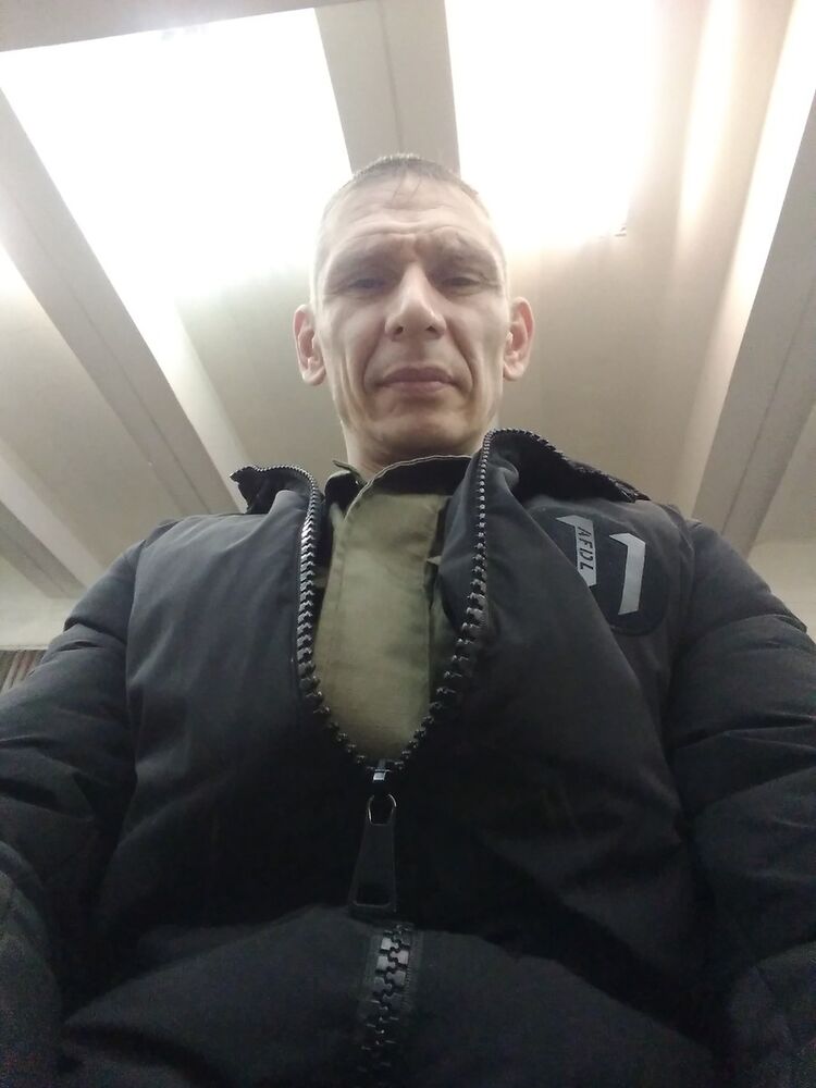  15888027  , 46 ,    
