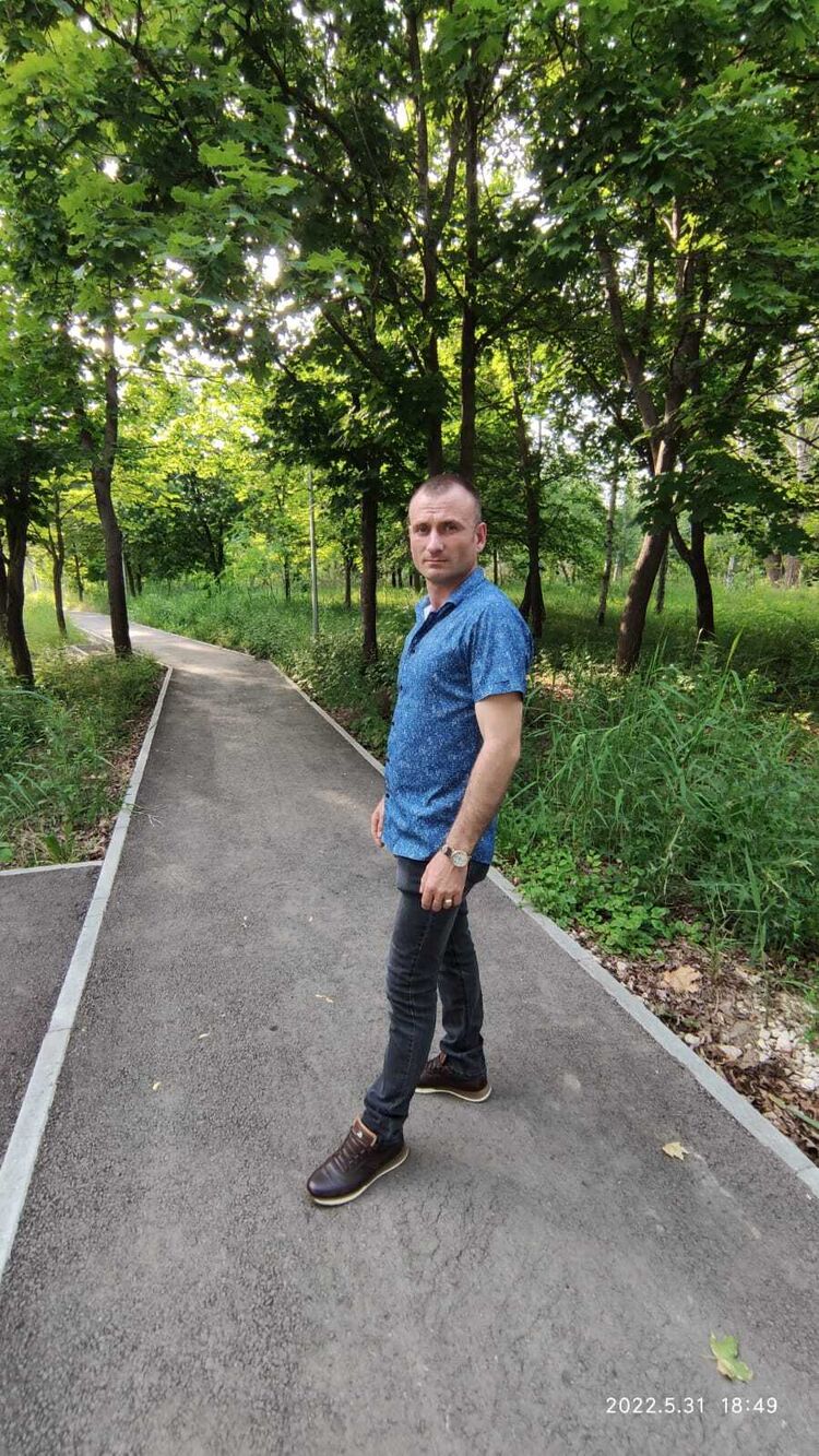  28388947  Vladimir, 38 ,    