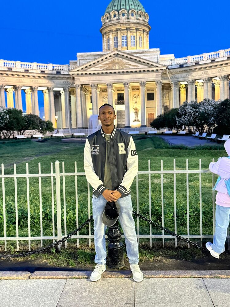 ���������� �����-���������, ���� ������� Snipes, 31 ���, ������������ ��� ������, ����� � ���������, c�������� ���������