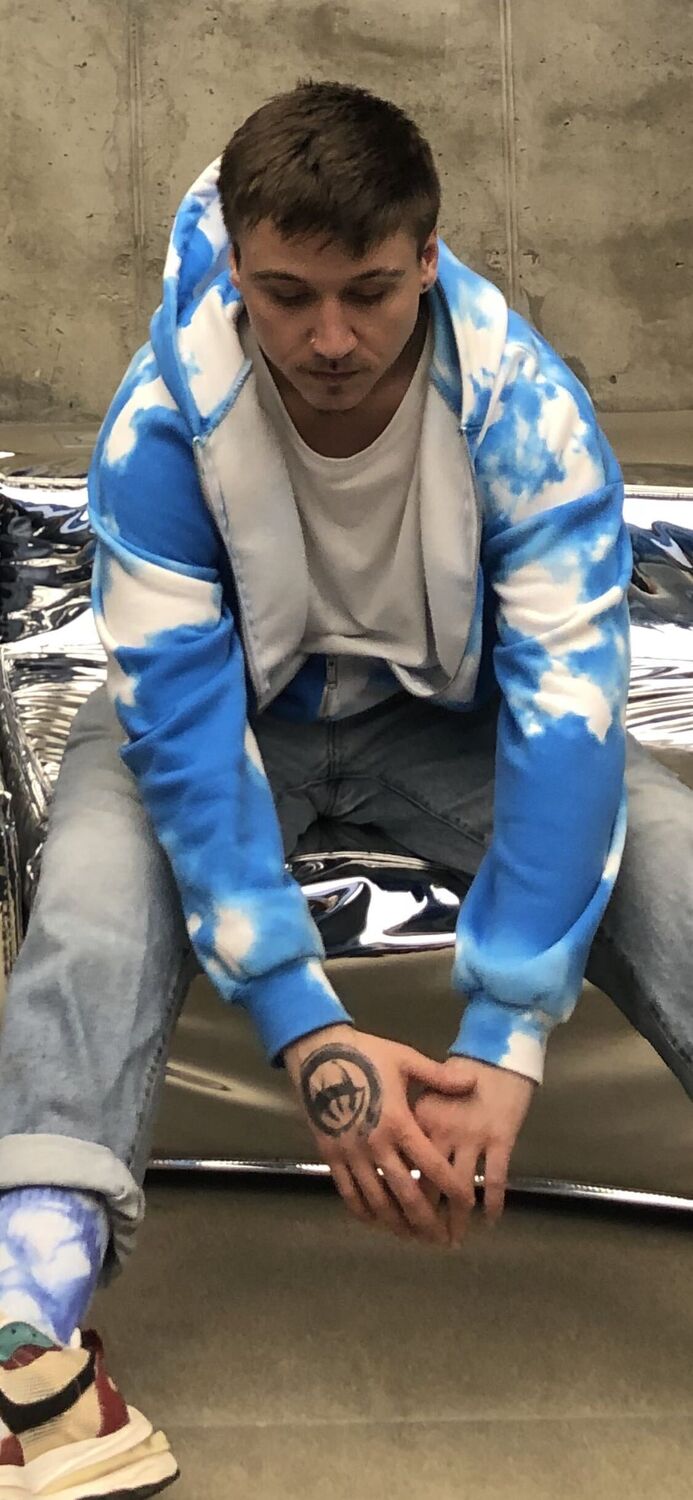  ,   , 32 ,   ,   
