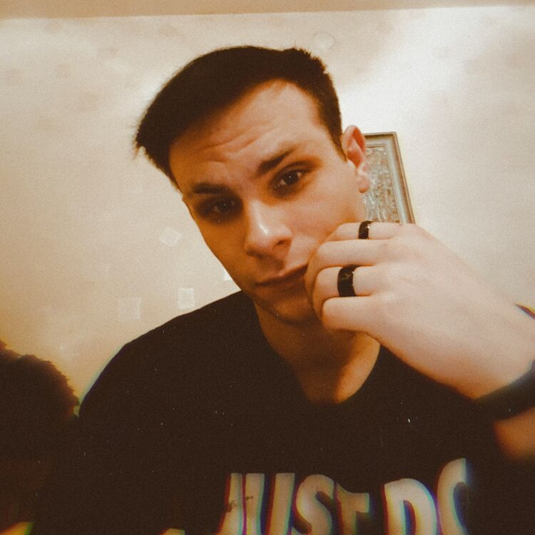  32819807  , 26 ,    