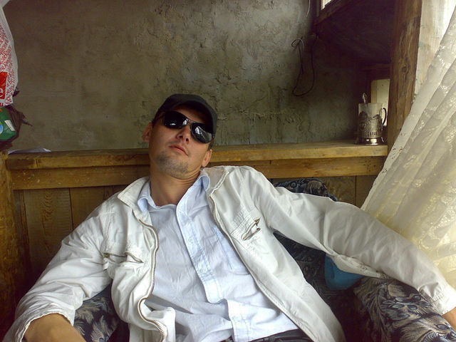  12767447  Rom, 49 ,    