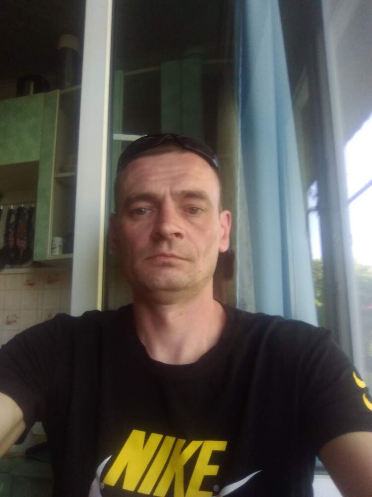  40041577  , 46 ,    