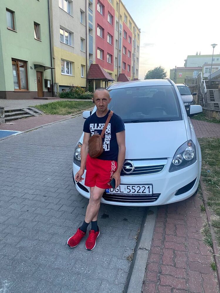  ,   MYKOLA, 37 ,   ,   